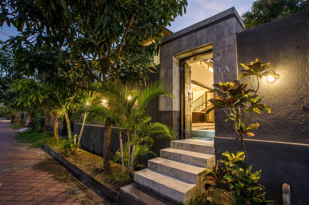 Willa Casa Lalita Seminyak Zewnętrze zdjęcie